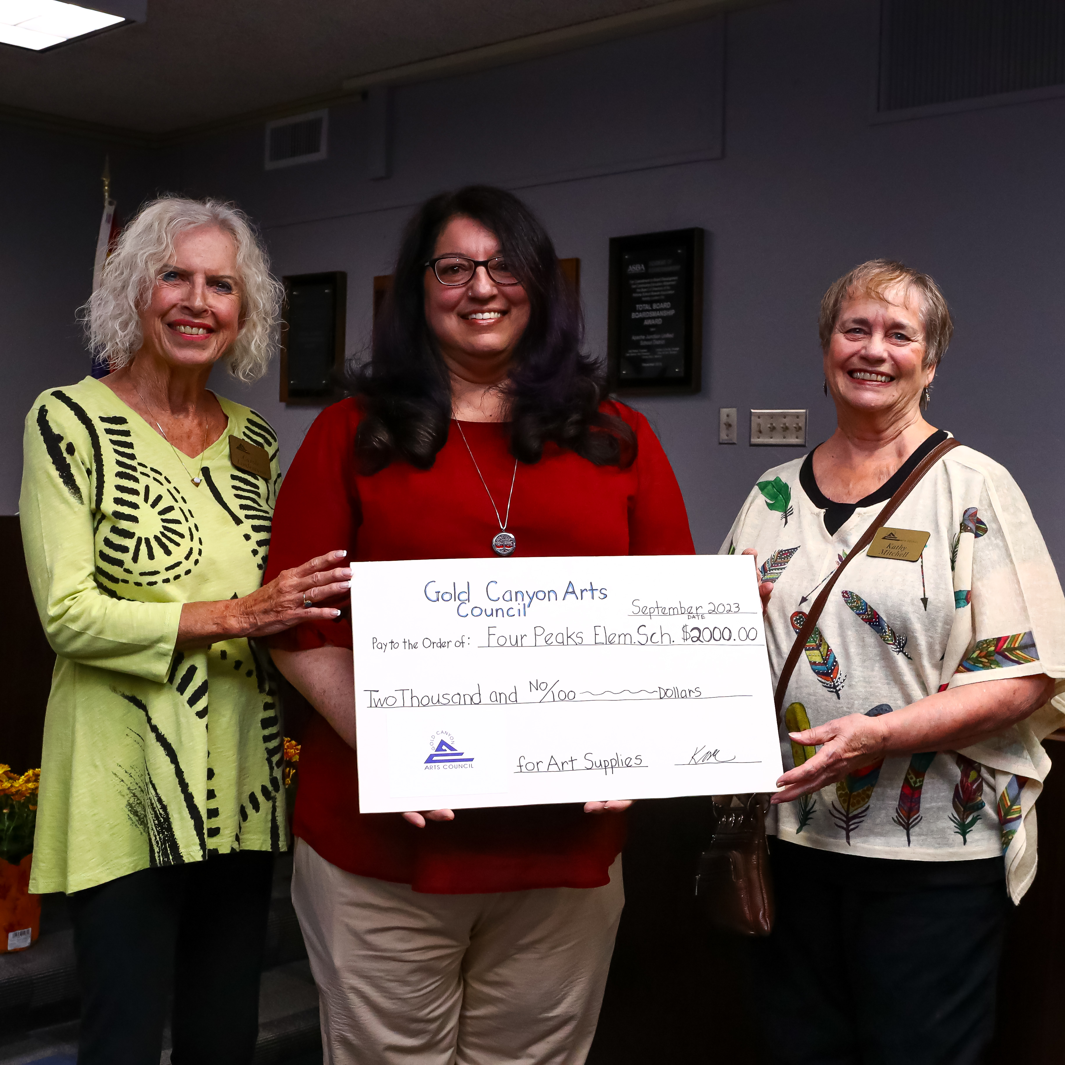 Gold Canyon Arts Council Donation to FPES