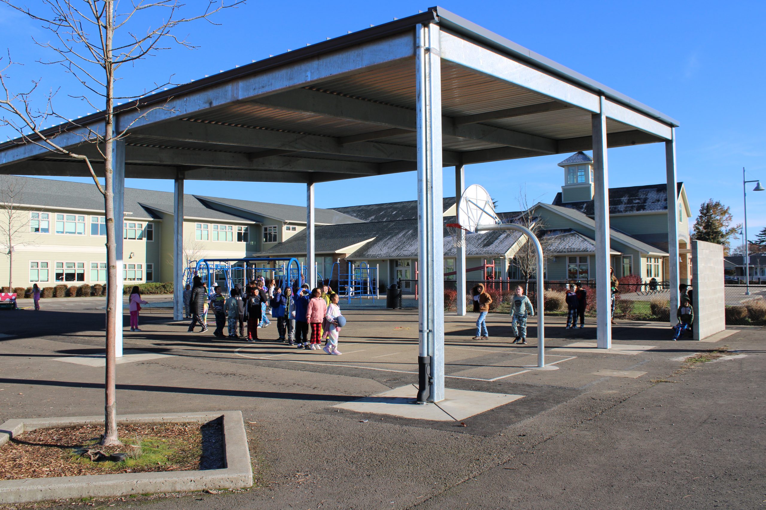 Covered play area at Fairfield elementary on a sunny day