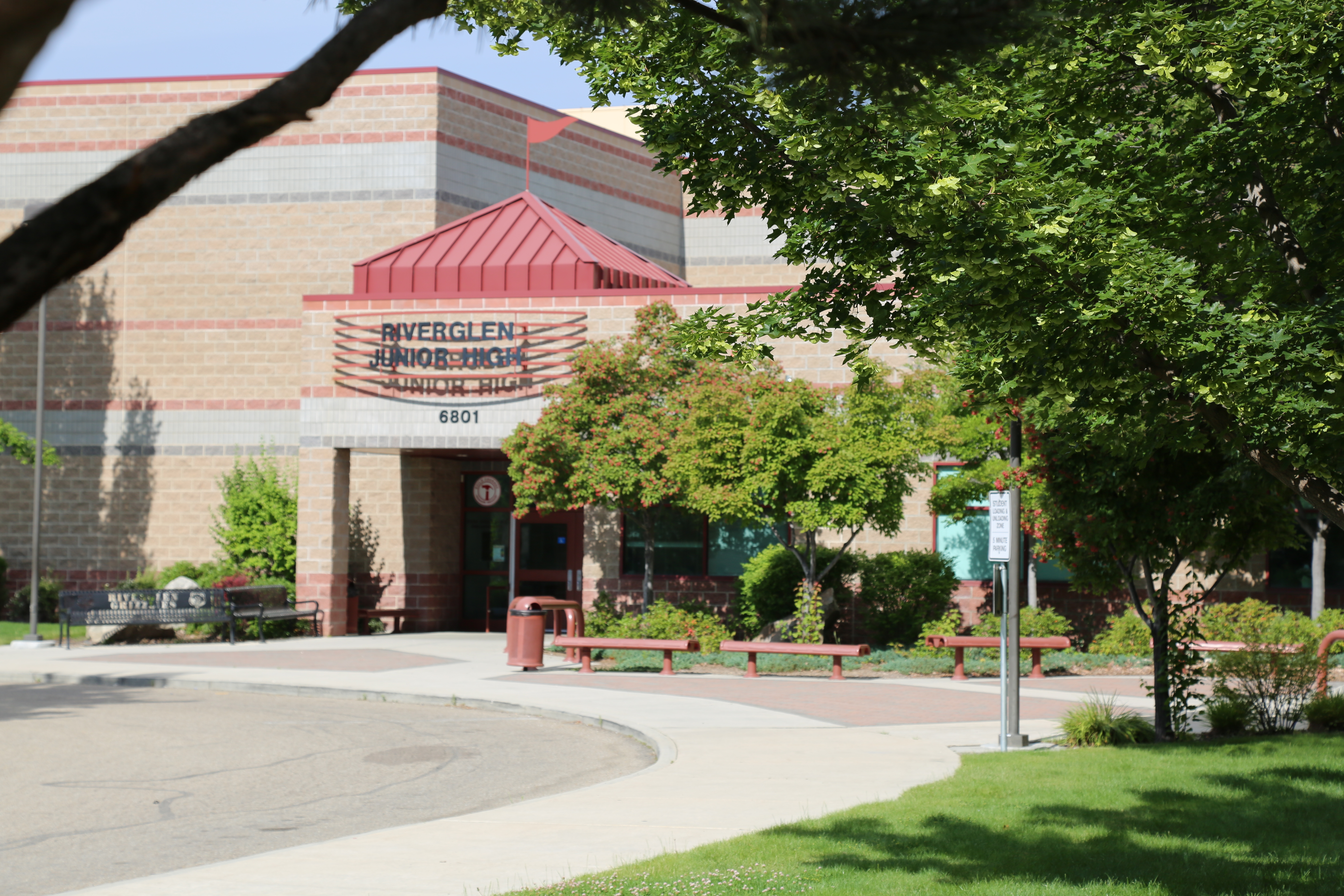 Riverglen Junior High