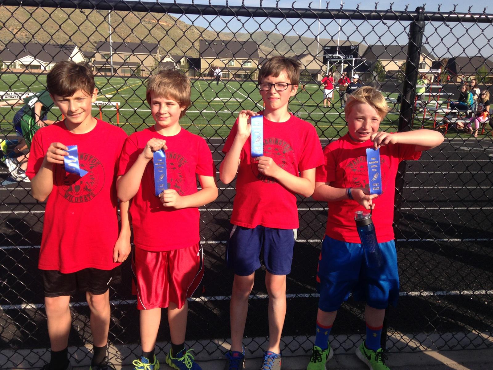 Washington Elementary wins the relay race