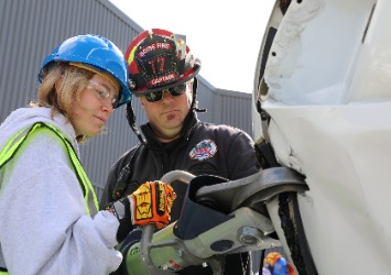 This is the image for the news article titled EMT Students Learning to Save Lives