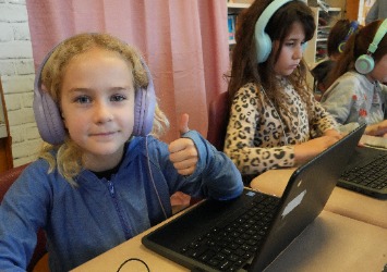 This is the image for the news article titled Boise School District Inspires Future Innovators with Hour of Code