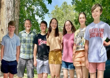 This is the image for the news article titled North Junior High School National Academic Champions