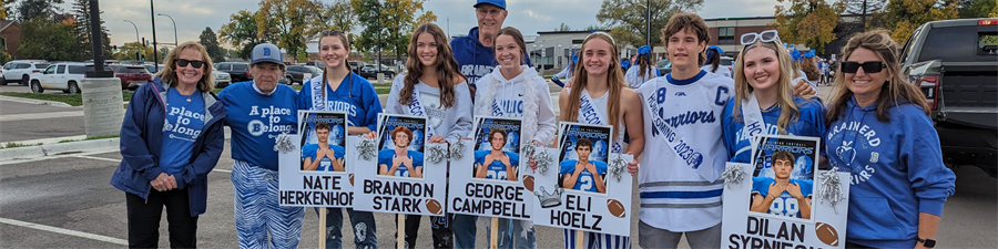 2023 Homecoming Court at the Homecoming Parade