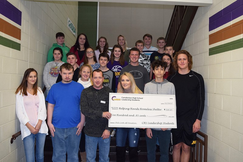 Leadership Students Raise Funds for Local Homeless Shelter