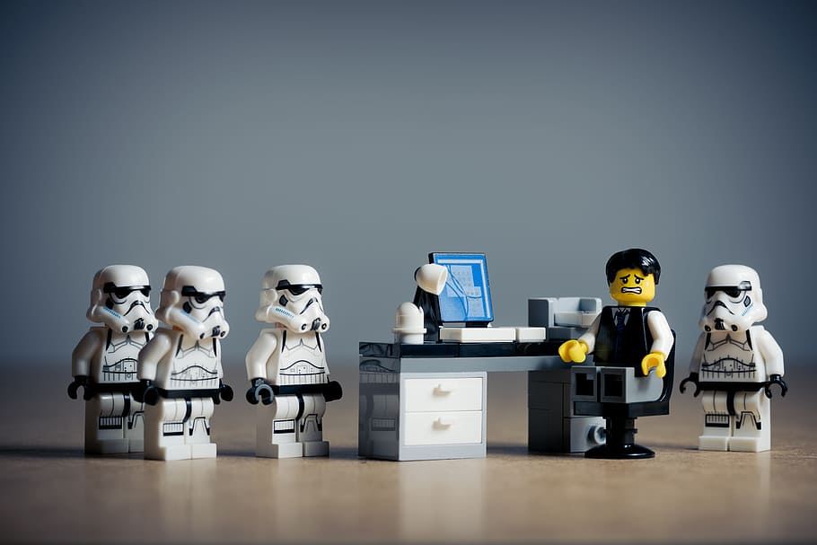 https://www.wallpaperflare.com/star-wars-stormtrooper-lego-minifigs-office-people-situation-wallpaper-uilvo