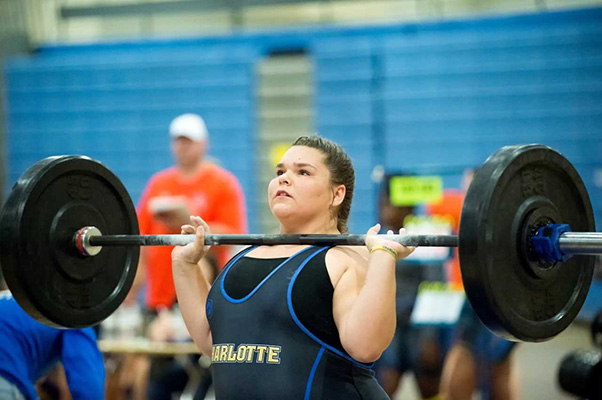 girls weightlifting event