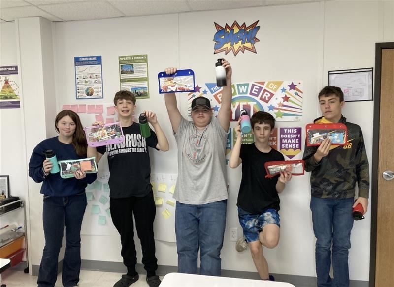  Students with school supplies