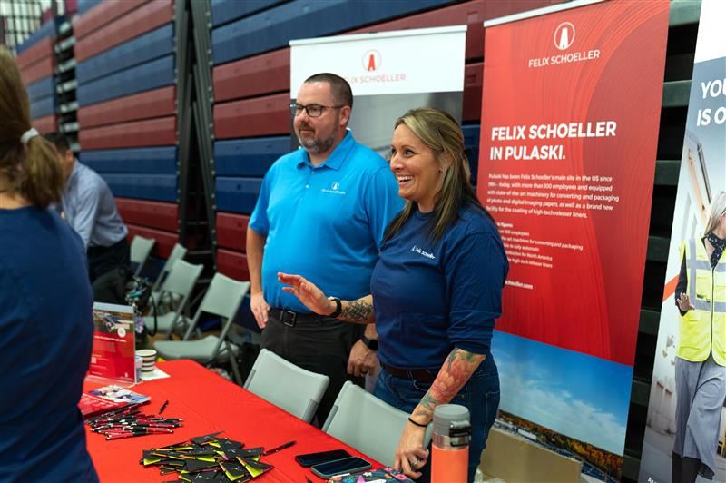 Felix Schoeller reps speak to students about their manufacturing company