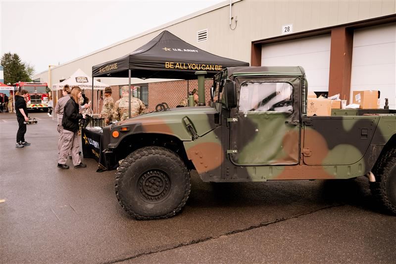 Photo of representatives at the Armed Forces and Public Safety Expo