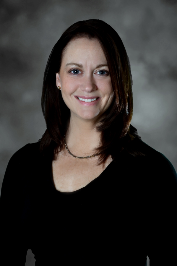 Amy Crowell Headshot