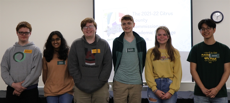 Meet your 2022 District Academic Challenge Team