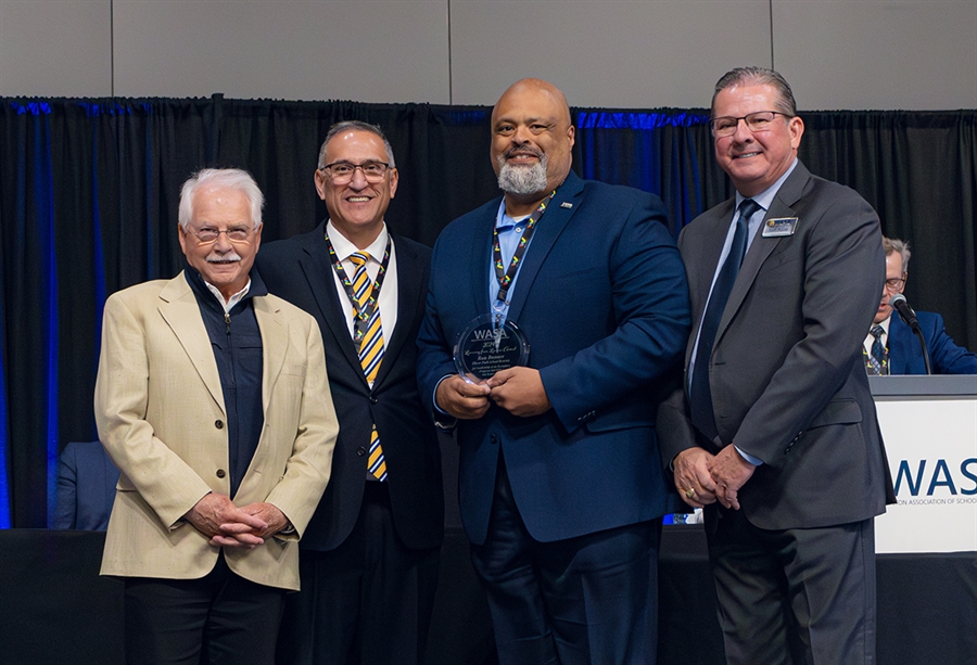 Superintendent Receives Inaugural State Learning from Leaders Award 