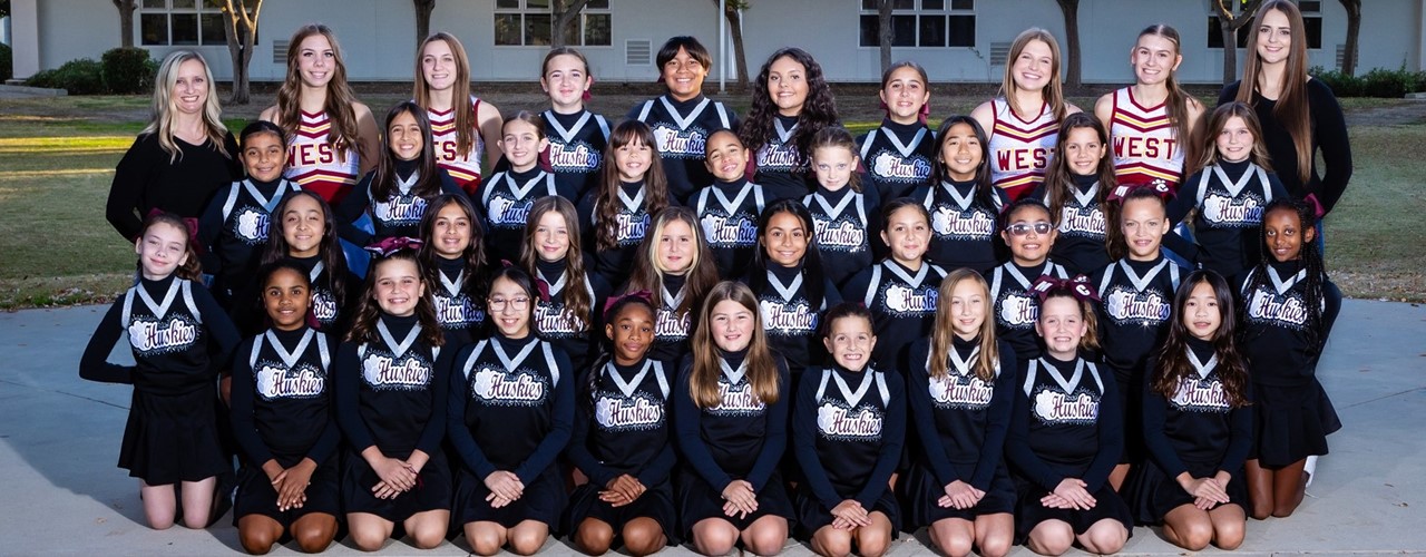 2023-2024 Cheer Team 