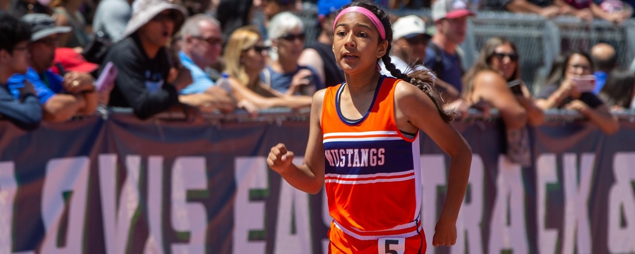 miramonte track athlete at 2022 elementary district track meet