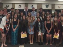 Delta Epsilon Honors CHS Top Seniors