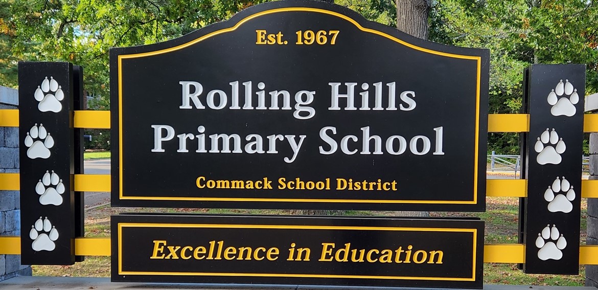 Rolling Hills Sign