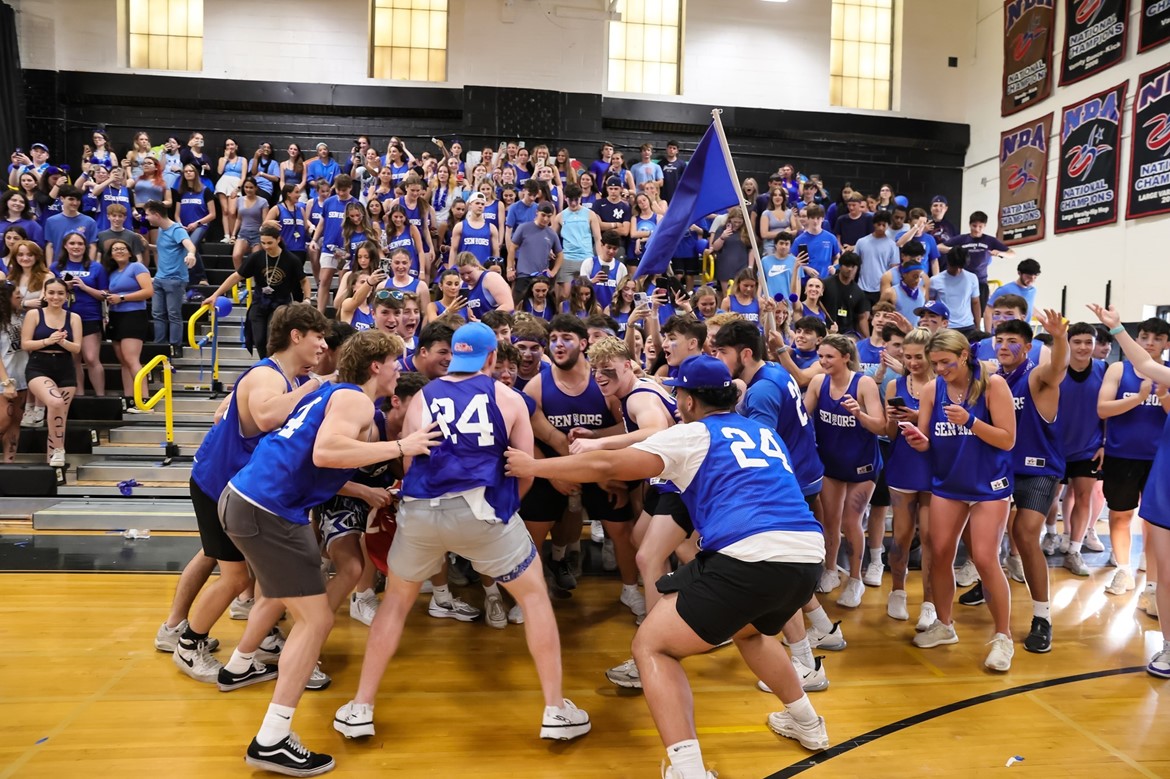 CHS seniors celebrate winning battle of the classes.