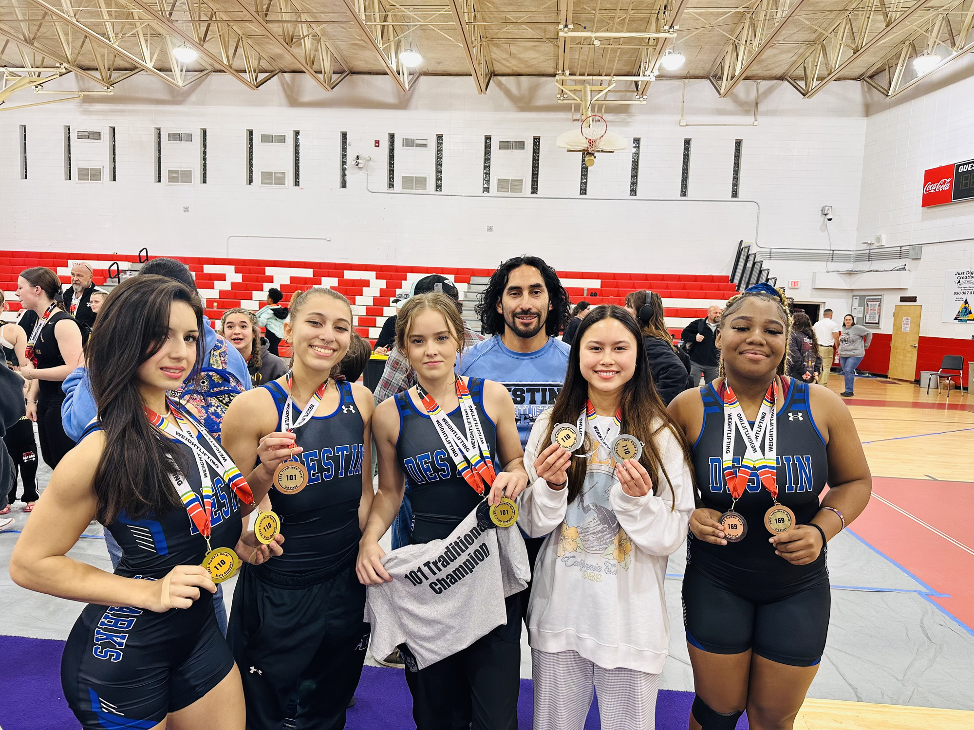 DHS-Girls-Weightflifting-25-014