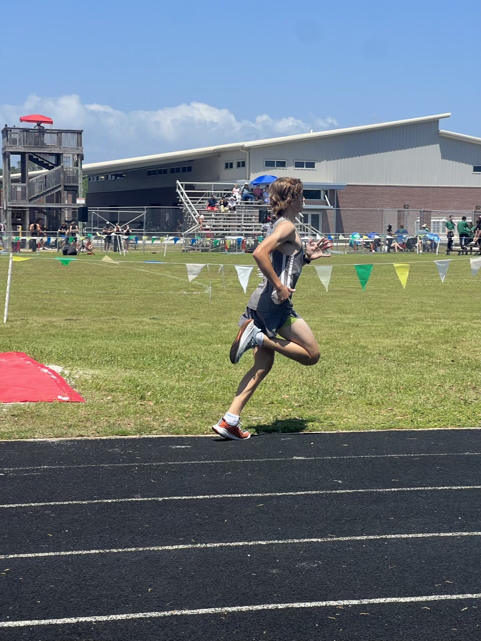 DFC9EFF6-C25A-44FD-BE30-065A74825B94