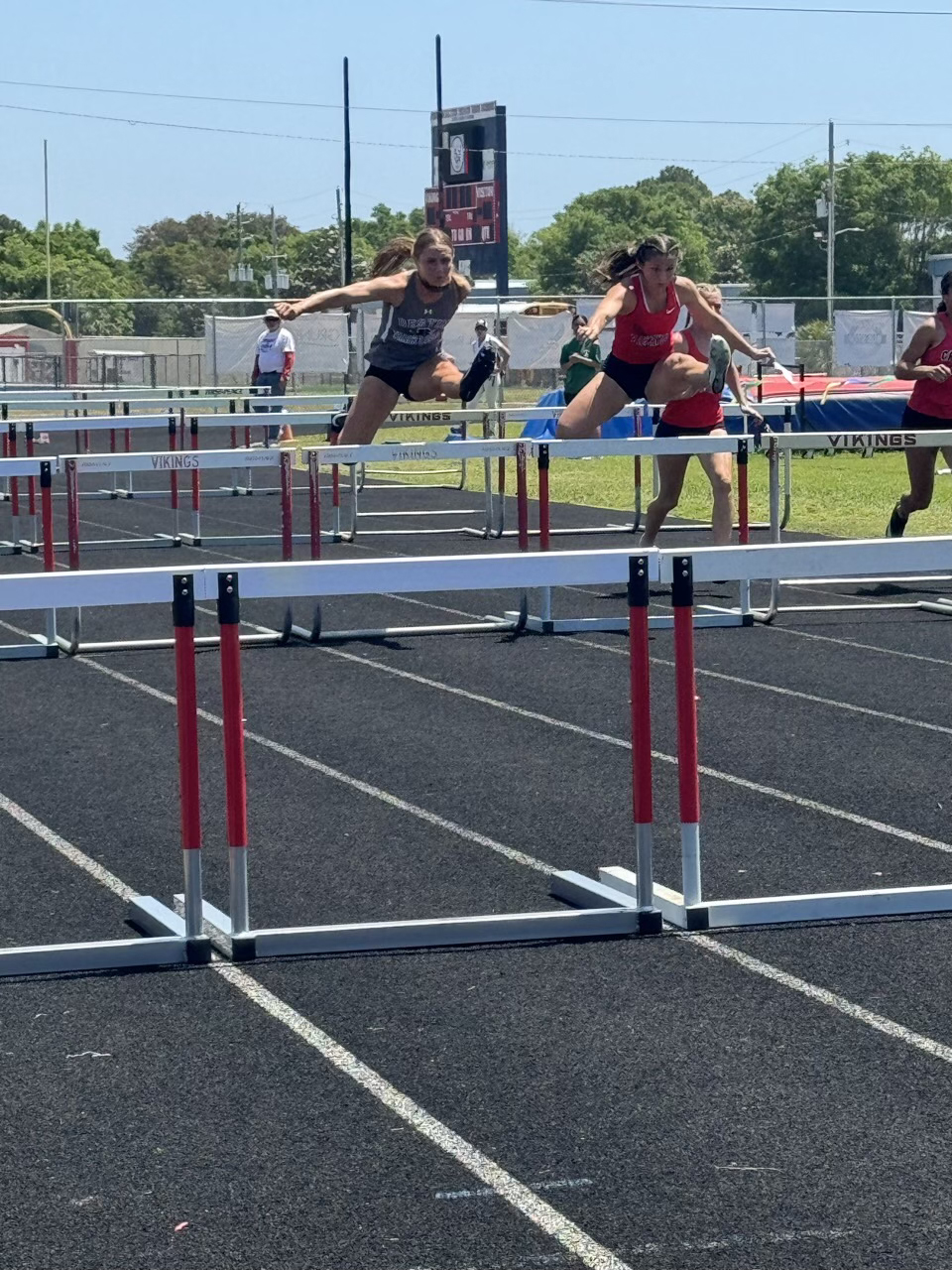 F887DEBF-D6AC-4AE5-A2F4-C131E6E49909