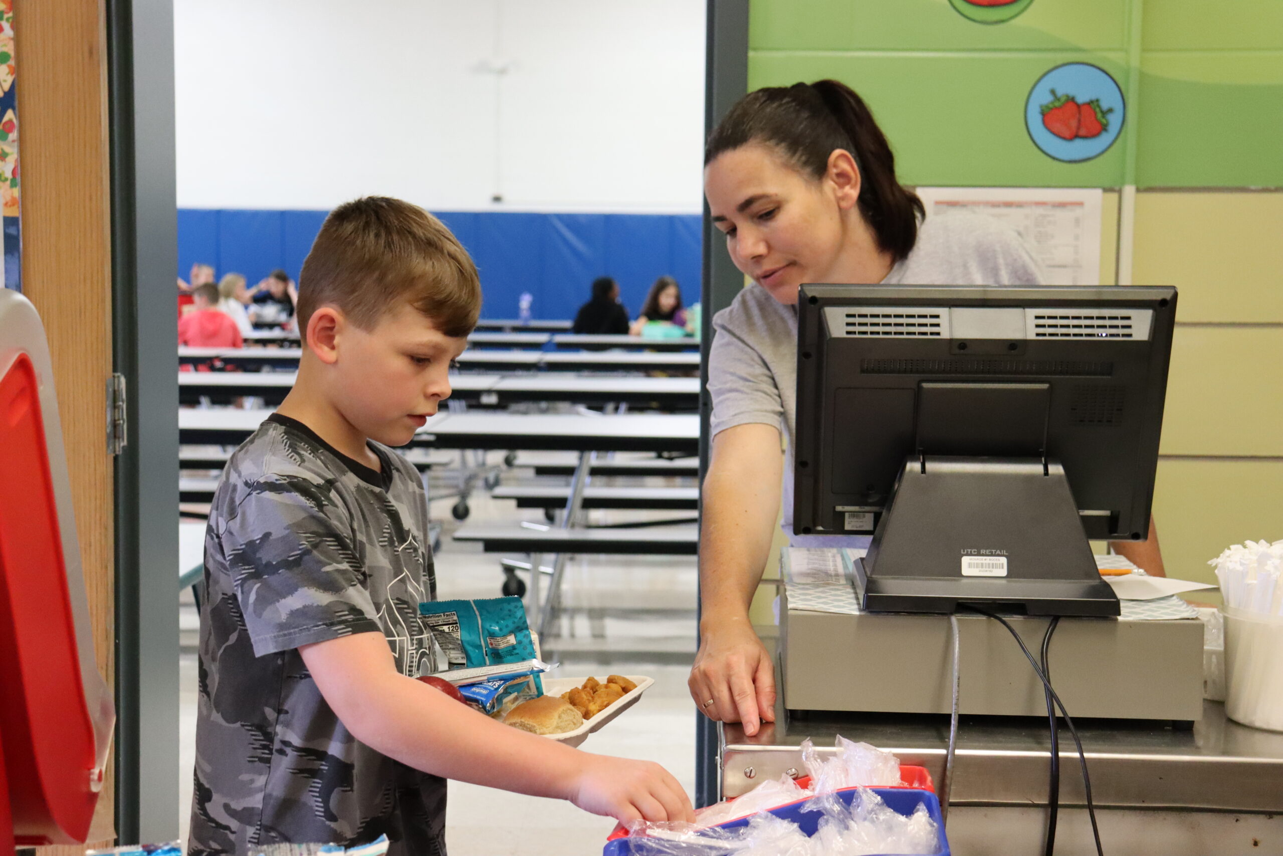 Elementary cafeteria serving line