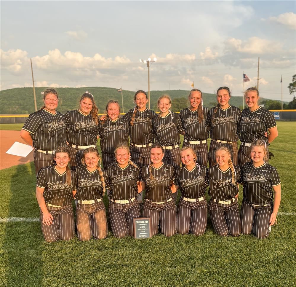 2023 Varsity Softball Team