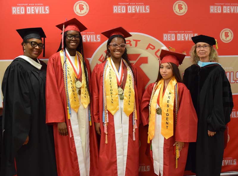 Valedictorian and Salutatotorian