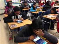 Students Apply iPad App