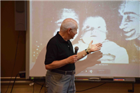 Holocaust Survivor Visits Dodd 3