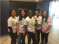 Students Give Kids a Smile