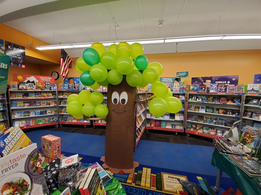 JHE Book Fair picture