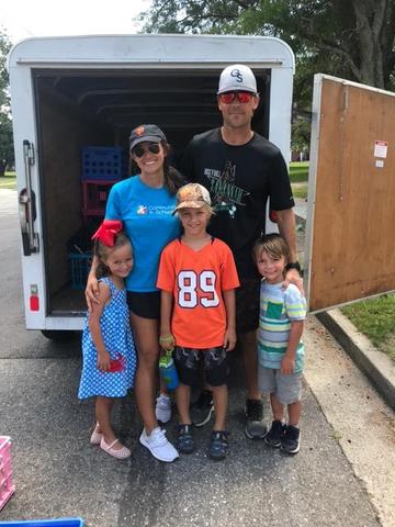 Mead Herndon and his family.
