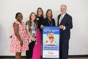 Golden Isles Elementary staff with State Superintendent Richard Woods.