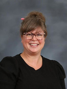 Headshot of Becca Guyette