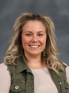 Headshot of Clare Bouwman