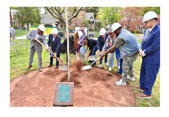 Hackensack Red Oak Is Rooted in Legacy