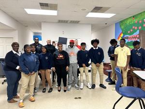 Rollin Eatz Owners with NHA Students