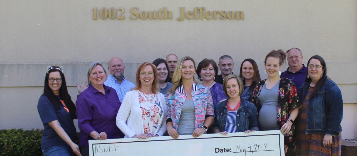 2018-2019 Teacher Innovation Grant Winners with KSDEF Board Members