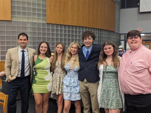 photo of student government officers