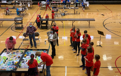 El equipo de Lego Robotics participó en la competencia distrital de robótica y ganó el 1er lugar