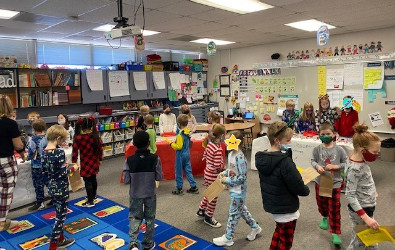 Clases de segundo grado en Market Day