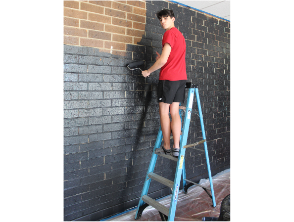 2023 - Painting of the Memorial Wall