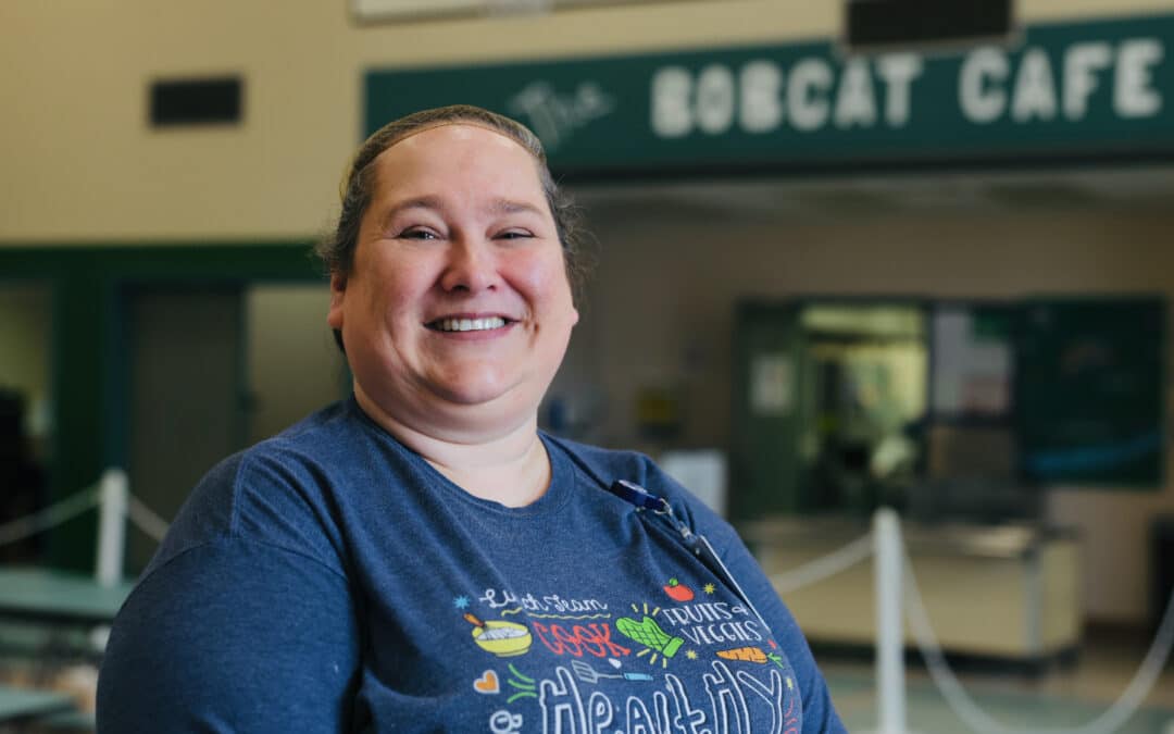 Southern Bluffs Elementary School cook wins regional award