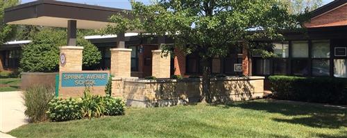 Spring Avenue School Outside Photo 