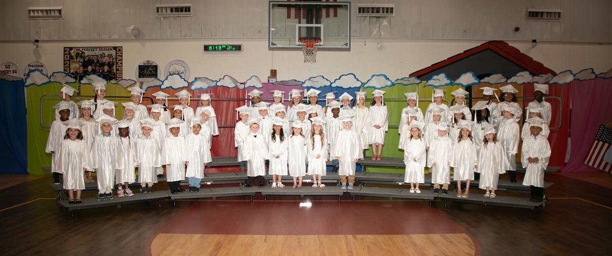 Tolar KG Graduation