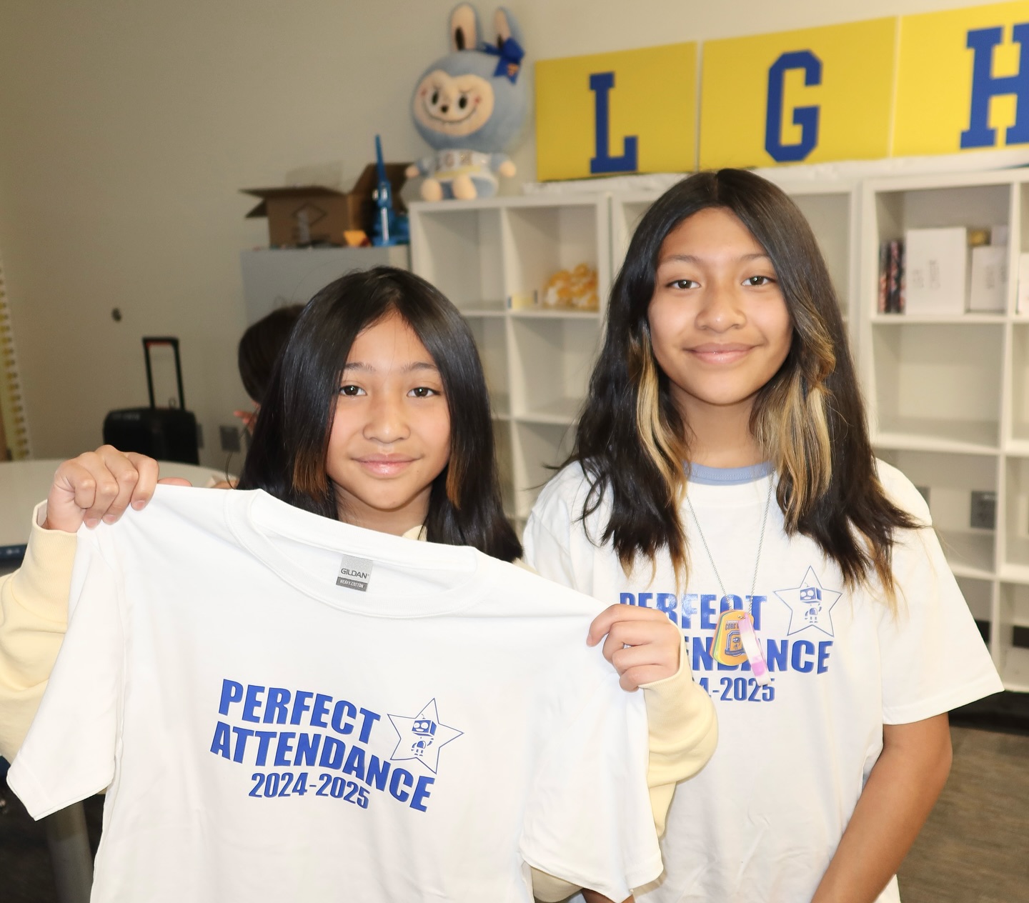 So proud of our amazing students with PERFECT attendance all year — no absences, no tardies! ⭐ They were celebrated with donuts, juice, LGH swag, and a visit to our book vending machine! 🍩✨📚 #Dedication #LGHStrong #ccsdmagnetschools