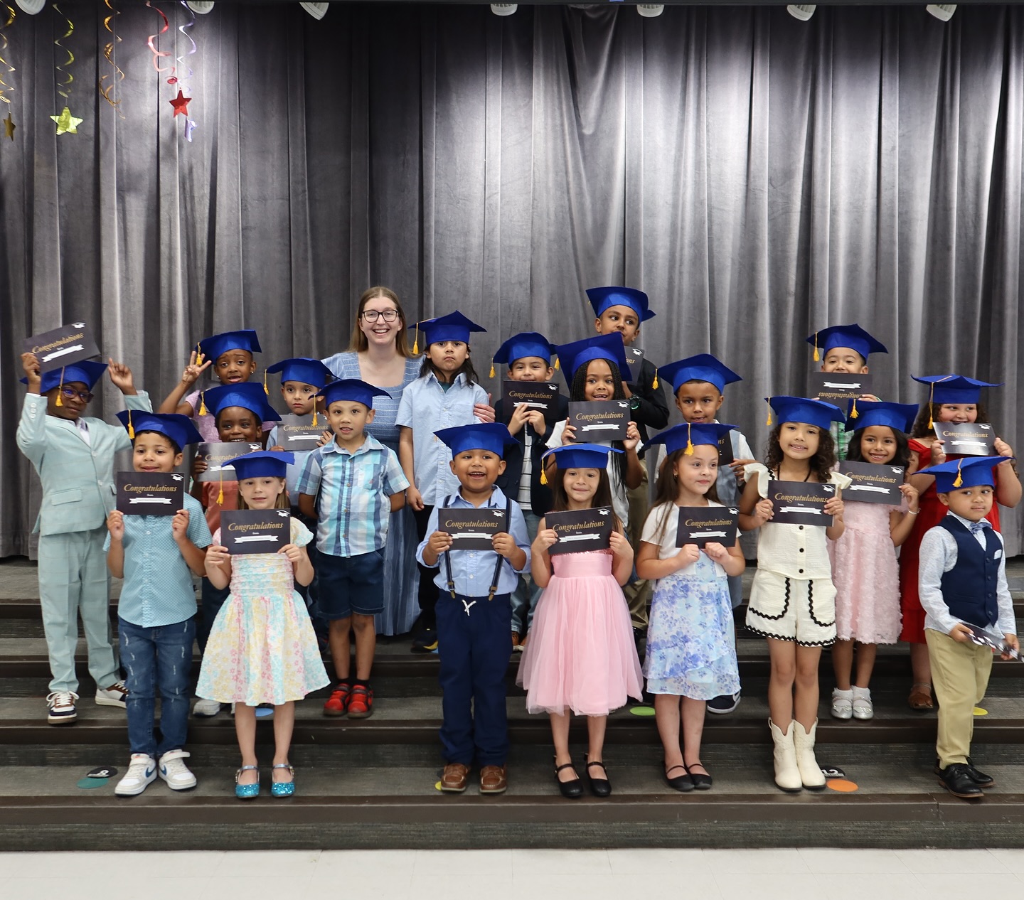 Congrats to our Kindergarten graduates! 🎓 From ABCs to 123s, you’re all set for 1st grade! ⭐ Huge thanks to the amazing parents & teachers for your love, support, and guidance along the way! ❤️📚👏
Next up… 5th Grade Promotion! 🎉