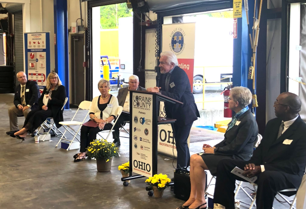 lorain county chamber photo at skyslift