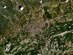 Huhhot and vicinity, LandSat-5 satellite image, 2005-07-12